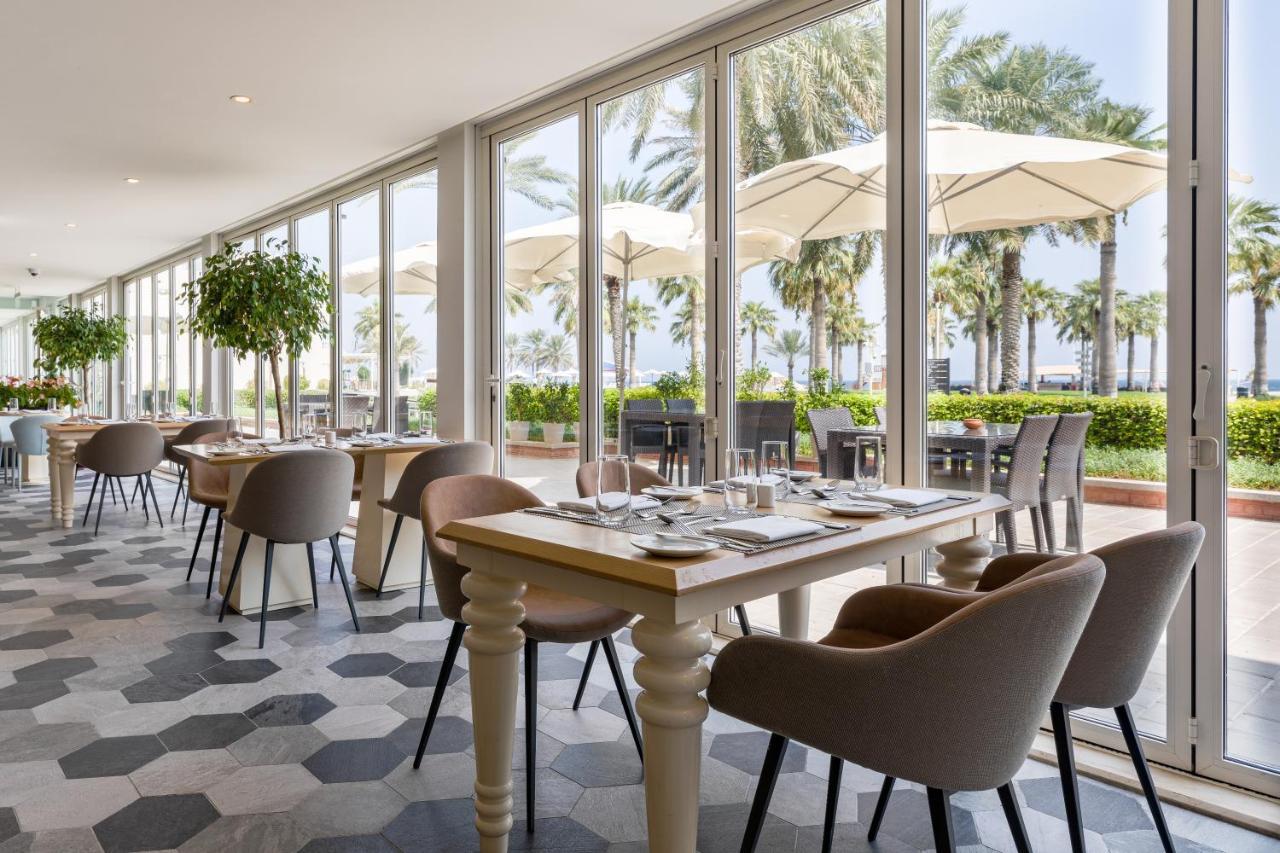 Sealine Beach, A Murwab Resort 메사이드 외부 사진 Restaurant